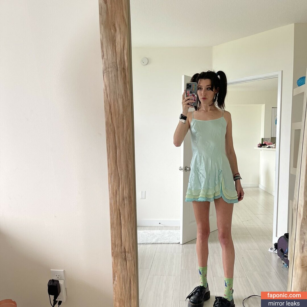 Anne Frank Aka Annefrankhouse Official Nude Leaks Onlyfans Photo