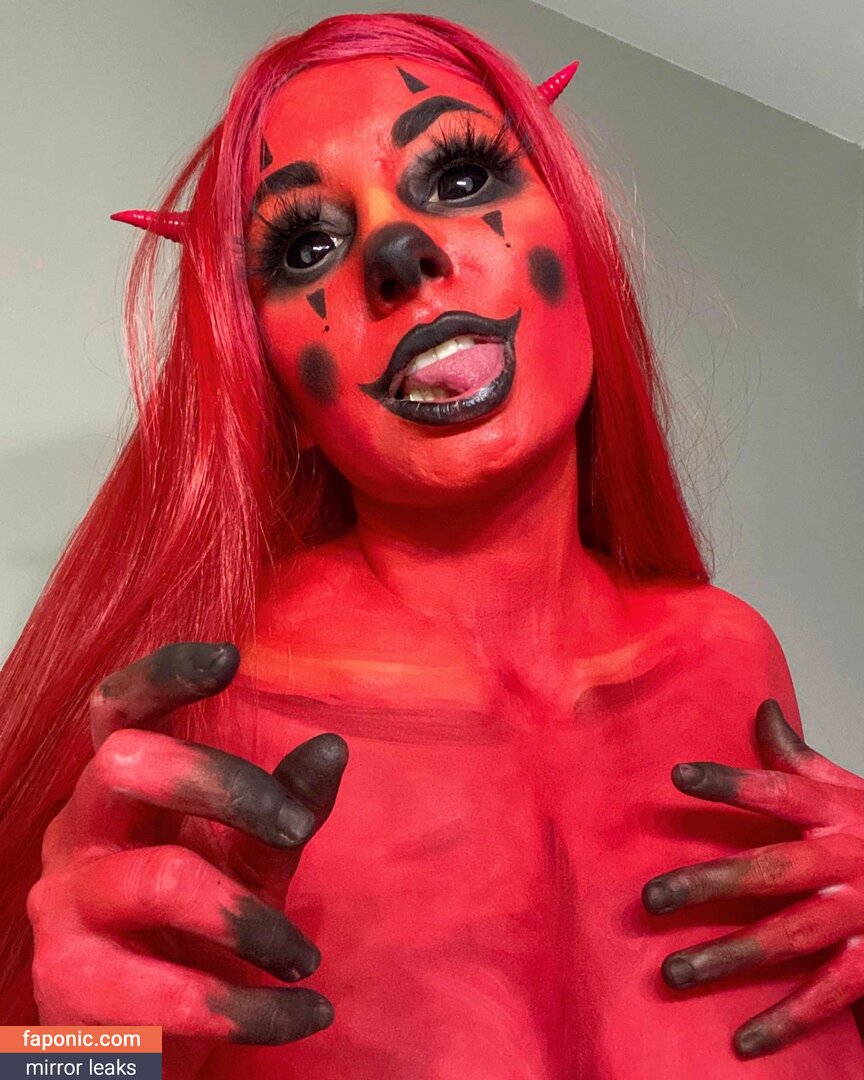 Clown Girls Aka Cyberclowngirlsshow Aka H Rrorwh Re Nude Leaks Onlyfans