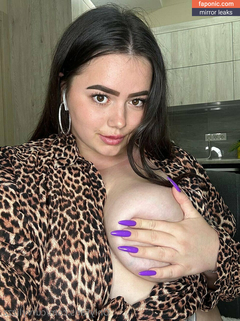 Curvylizzz Aka Curvystylez Nude Leaks Onlyfans Faponic