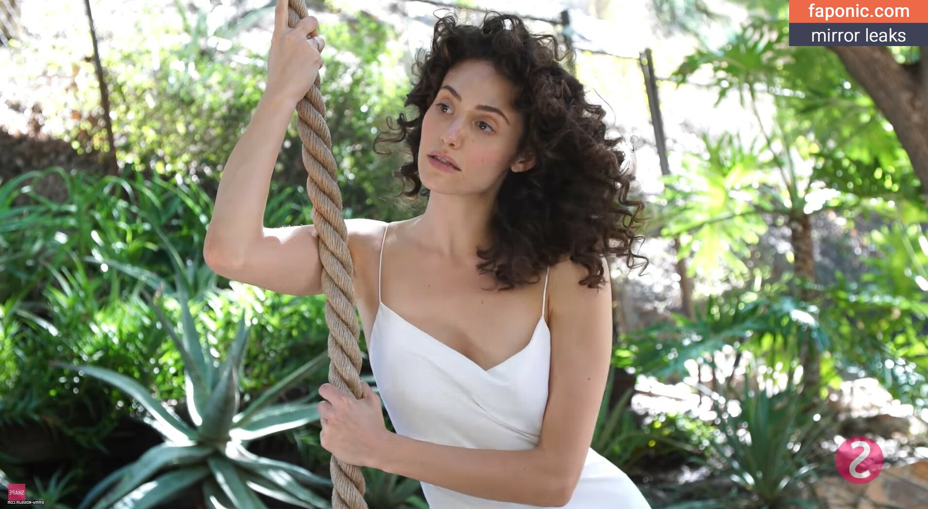 Emmy Rossum Aka Emmy Nude Leaks Faponic