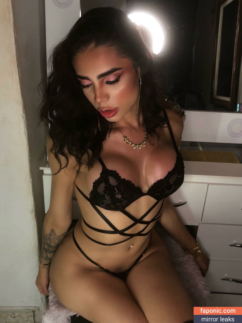 Eva Luna V Lez Aka Solange Koi Aka Eva Luna Aka Evaluna Nude