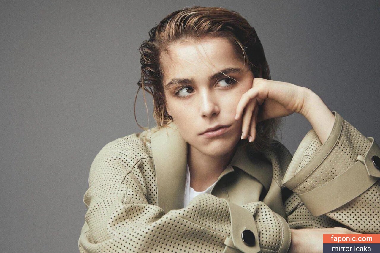 AdventuresSabrina Aka Kiernan Shipka Nude Leaks Photo 414 Faponic