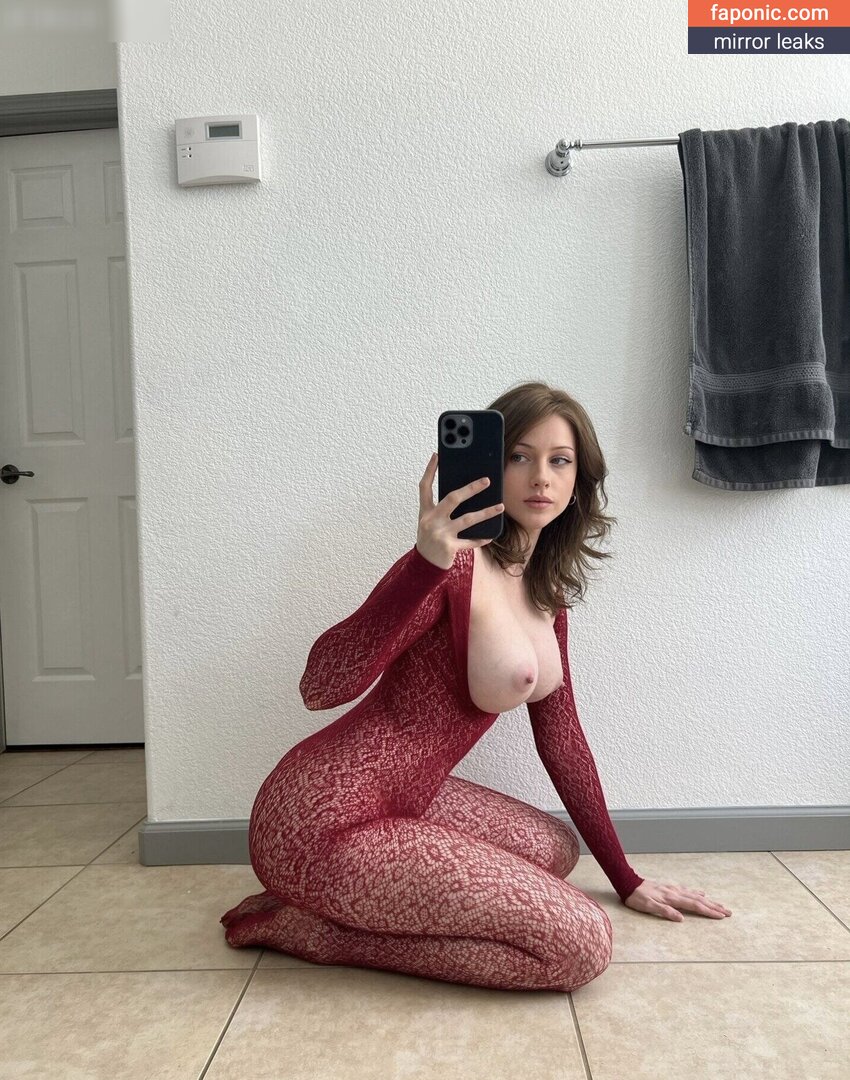 Lilly Bloomes Aka Lillybloomes Nude Leaks Onlyfans Faponic