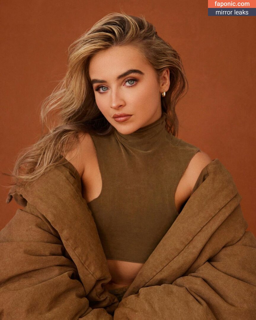 Sabrina Carpenter Aka Sabrinacarpenter Nude Leaks OnlyFans Photo 477