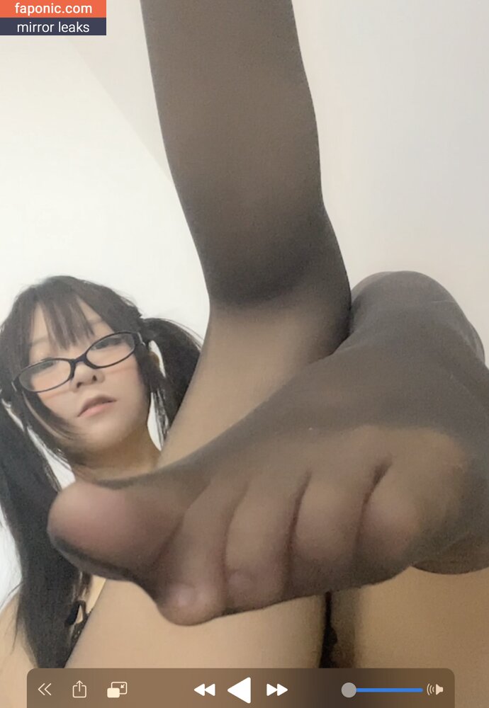 Yaoyaoqwq Aka Yaoyaole Nude Leaks Patreon Photo Faponic