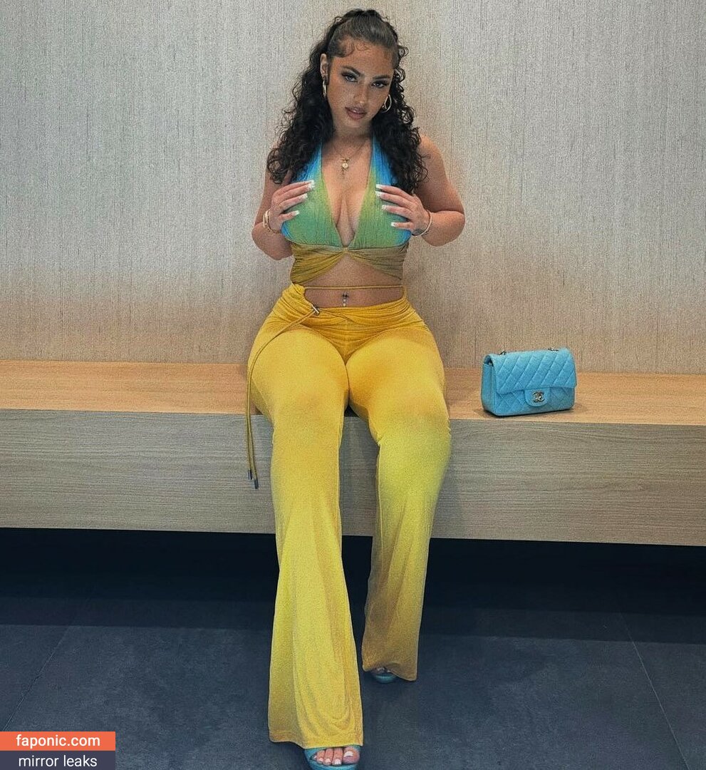 Ash Kash aka ash.kaashh Nude Leaks OnlyFans Photo 150 Faponic