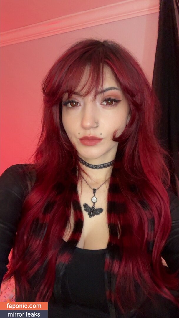 Hitoriookami, eroticmedusa Nude Leaks OnlyFans Photo #2