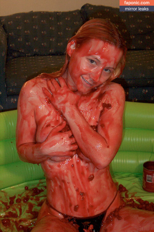 Pattycake, pattycakebakery Nude Leaks  Photo #3