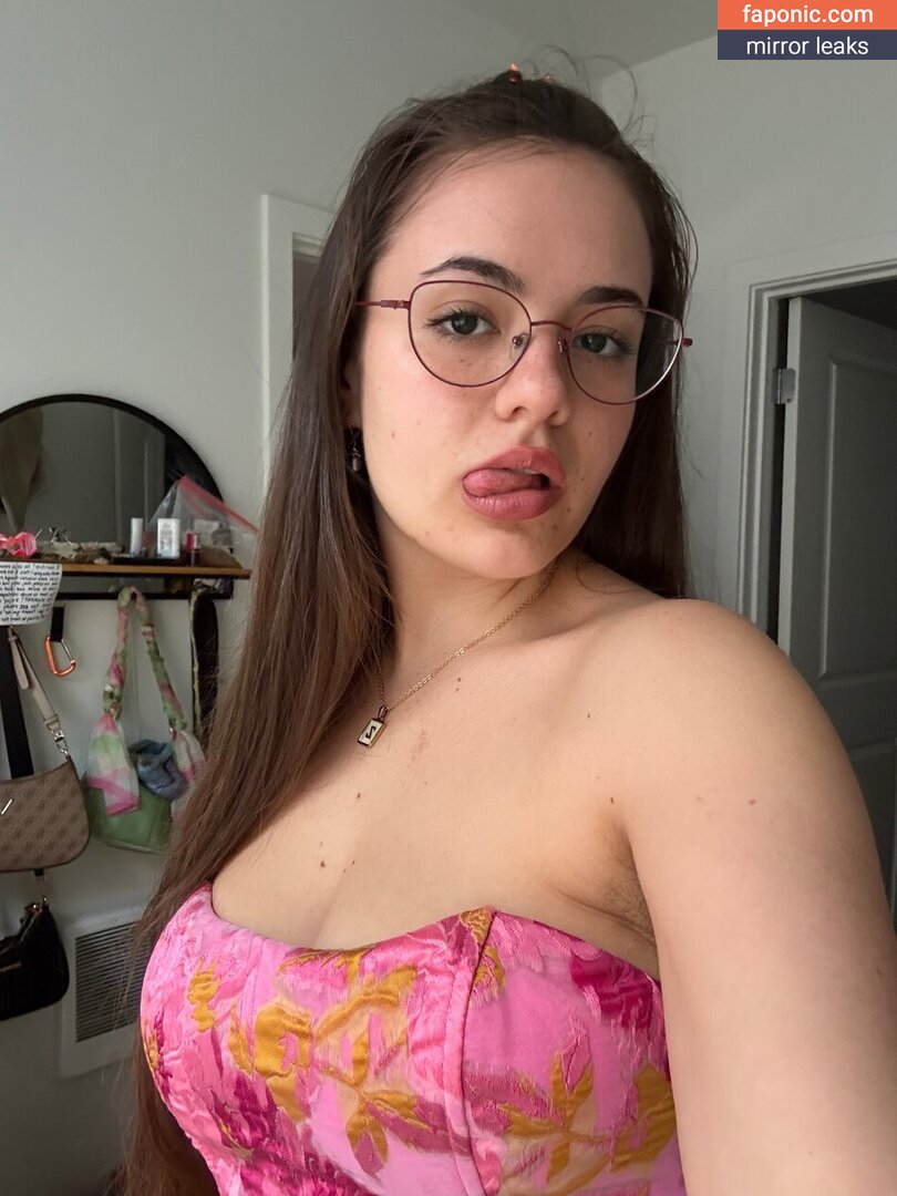 reginababyy Nude Leaks  Photo #18