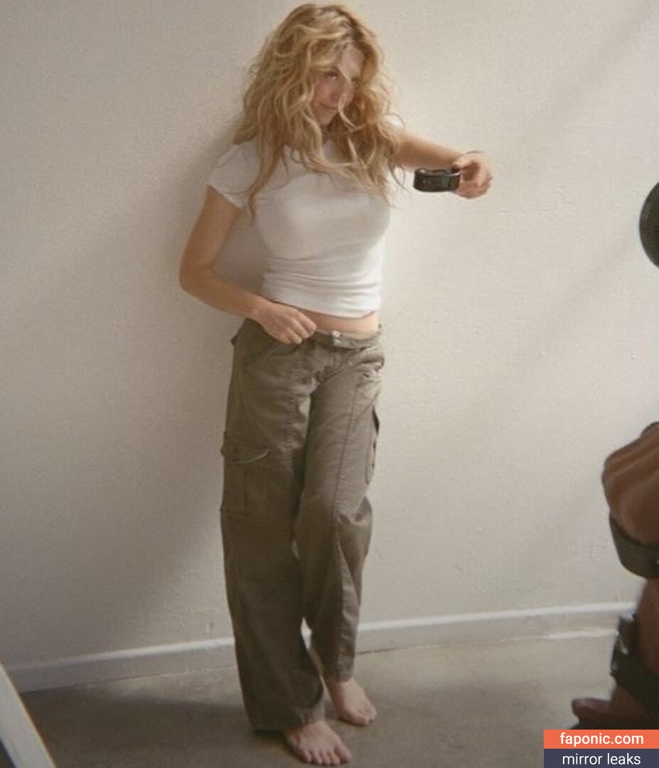 Sydney Sweeney, gal_gadot, https:, sydney_sweeney Nude Leaks OnlyFans Photo #177