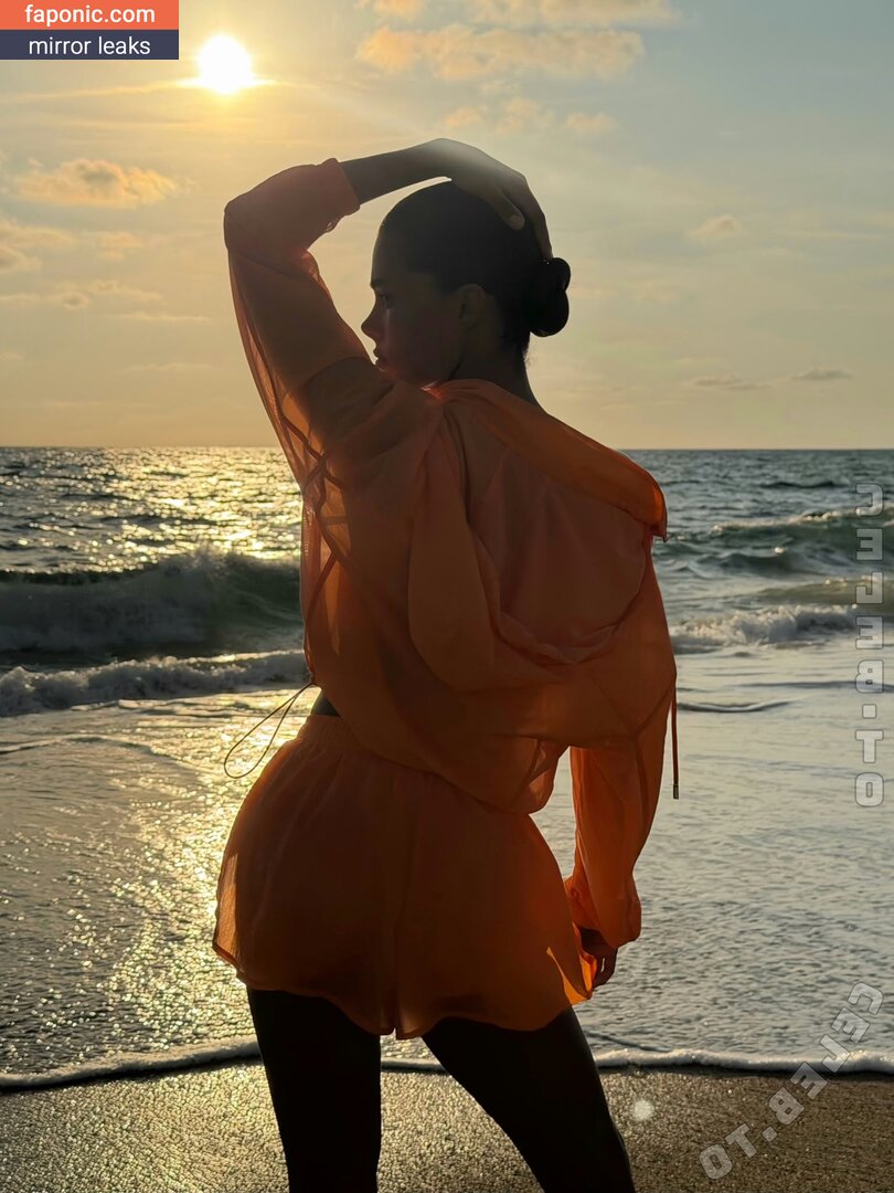 Tina Kunakey, tinakworld, tinariccia Nude Leaks  Photo #14
