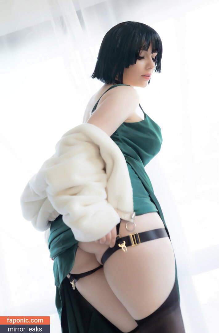 Mirikashi Cosplay aka n mirikashi Nude Leaks Patreon Photo 35  