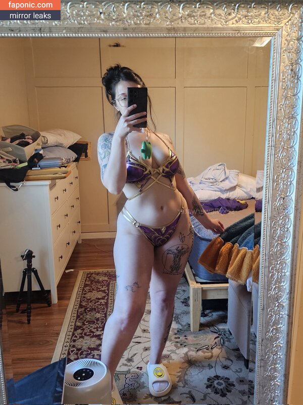 SexyFlowerWater, https: Nude Leaks  Photo #3