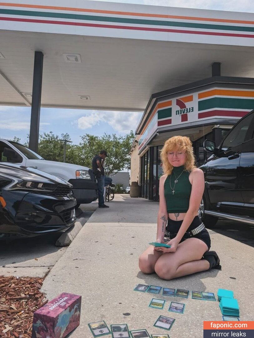 anyuser, https:, lil_peachy_fox, lilpeachyfox Nude Leaks OnlyFans Photo #3