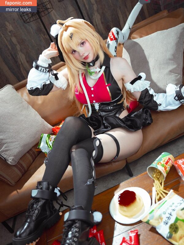 PeachMilky, PeachMilky_, peachmilkycosplay, peachmilkytea Nude Leaks OnlyFans/Patreon Photo #312