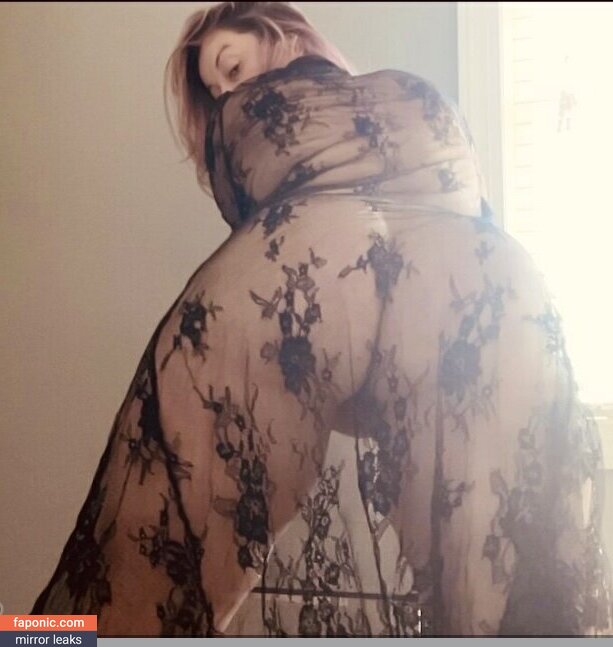 Hollie Mulvihill, foot_feendz, optimus_primette Nude Leaks OnlyFans Photo #14