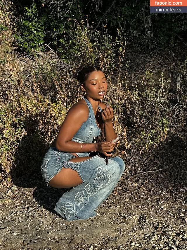 Kyylareneee, kurlykyy, kurrlyyy, kyylarenee Nude Leaks OnlyFans Photo #47