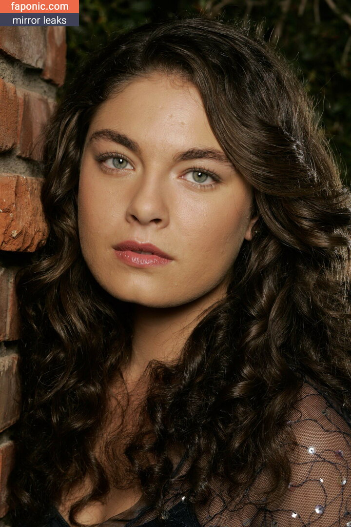 Alexa Davalos aka alexakdavalos Nude Leaks Photo 39 Faponic