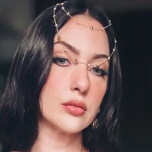 Aline Curti