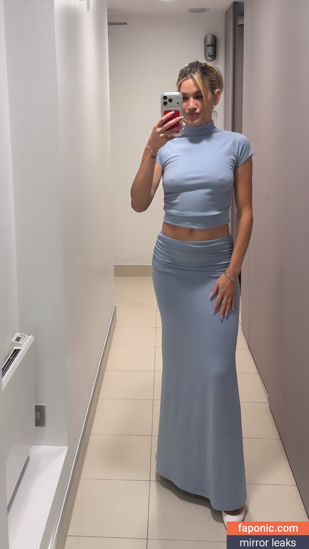 Ashley Roberts