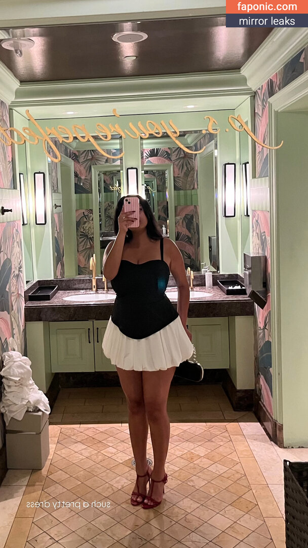 _ayushaaaa__