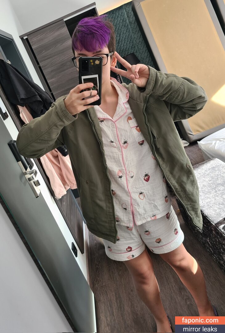 Faye Tan