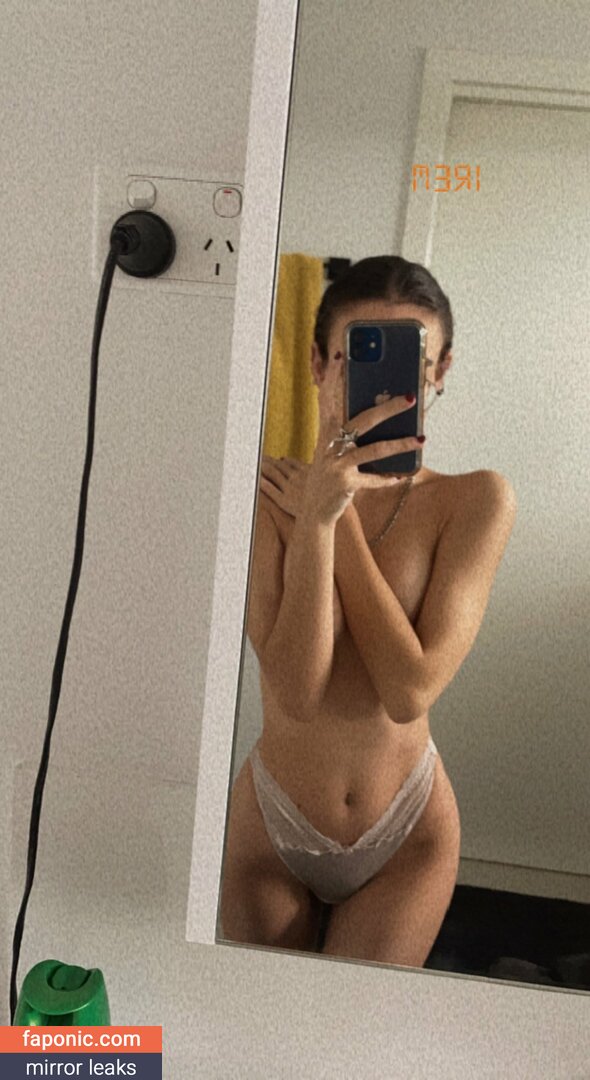 iivnaii aka irxm Nude Leaks Photo 21 Faponic 