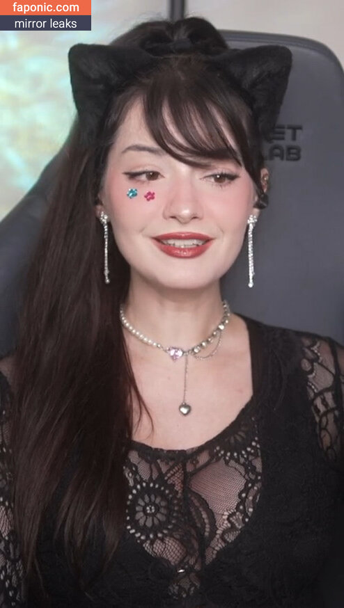 Jill Spotlight #faponici8