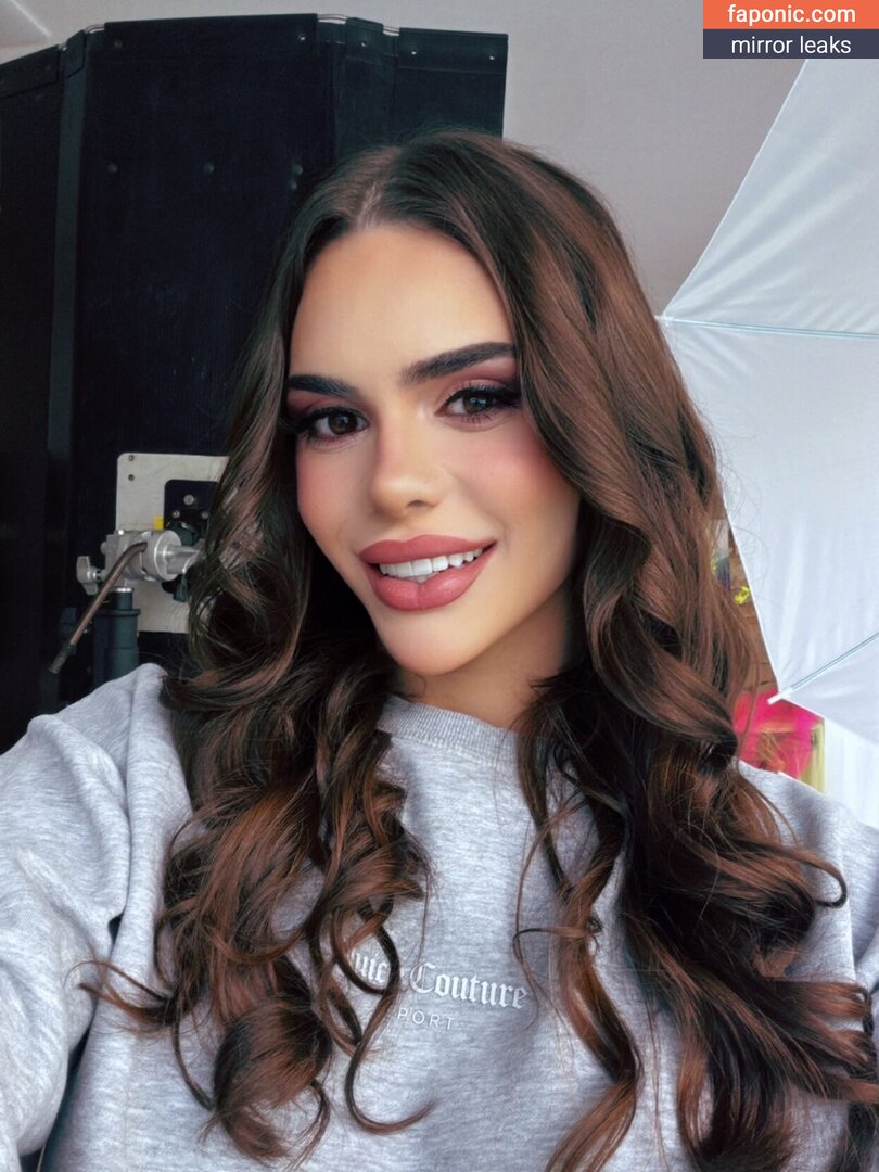 Larissa Ts