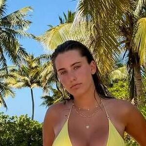 Laura.mjj