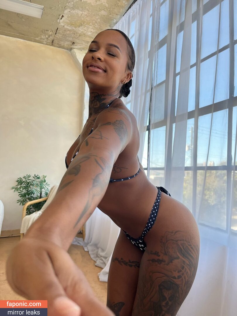 lexonthemoon
