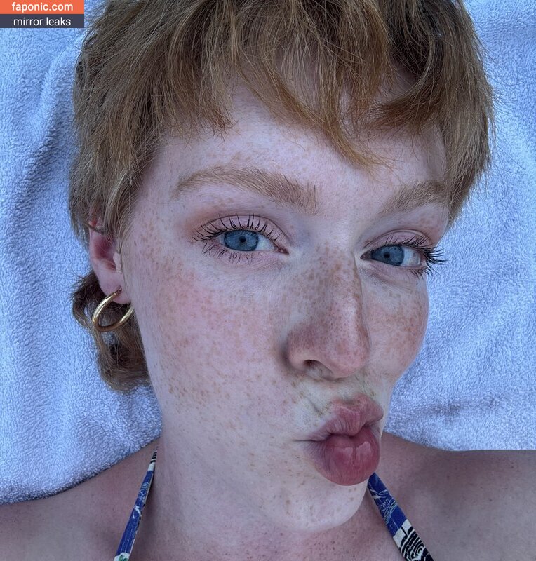 mai_buzzcut