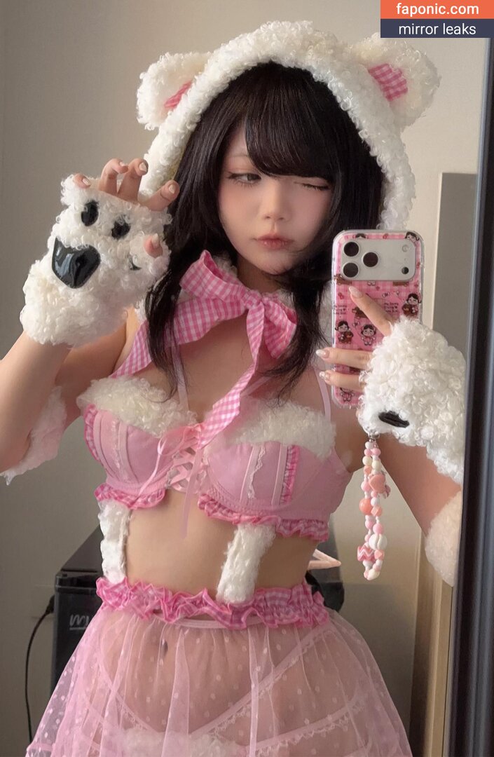 miu_cosplayer