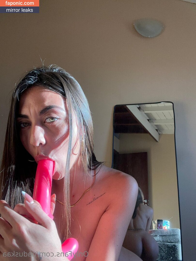 NadiaFoxxy