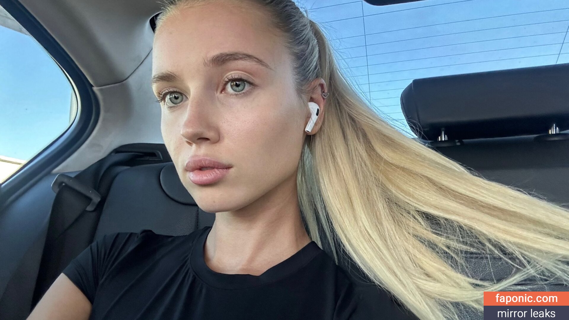 Polina Malinovskaya Aka Polinamalinovskaya Nude Leaks Onlyfans Photo