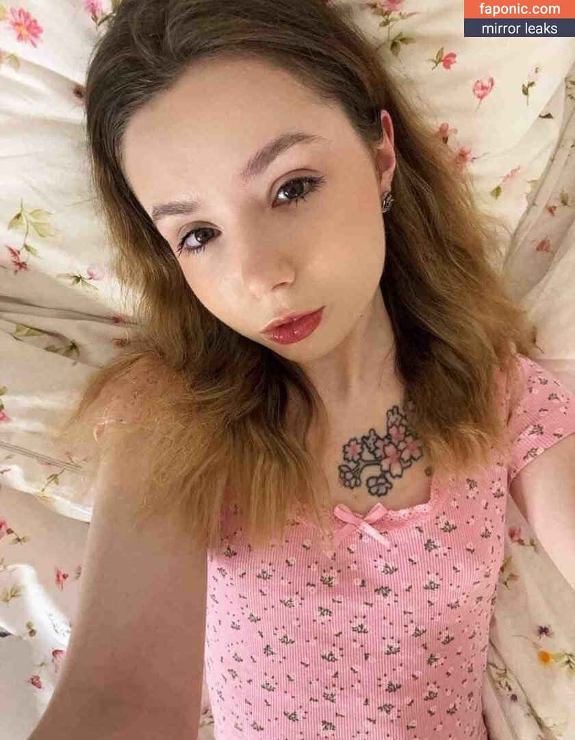 リリ♡ Riribebe123