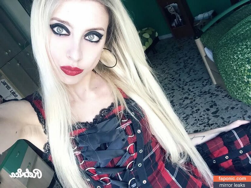 roxiechelon2
