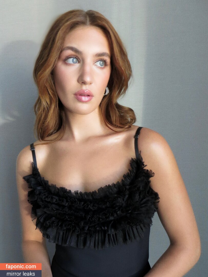 Sophie Nelisse