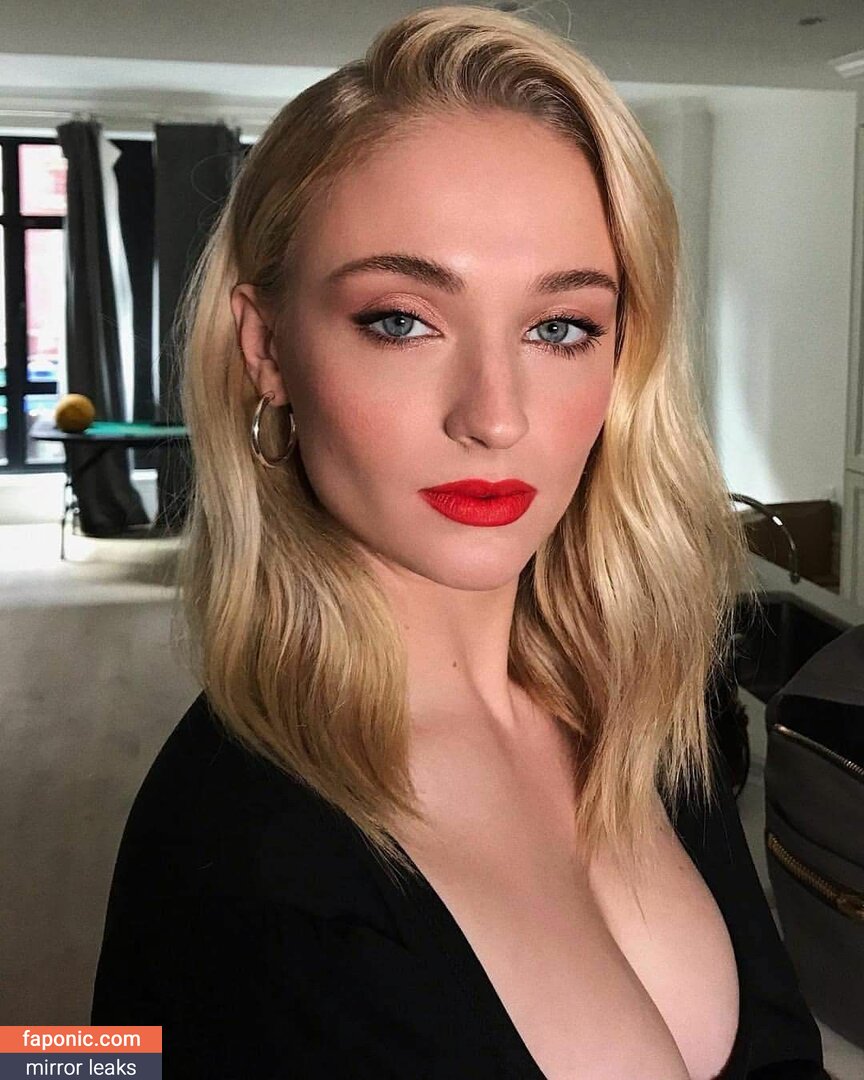 Derek Deso Wife aka Sophie Turner Nude Leaks OnlyFans Photo #335 - Faponic