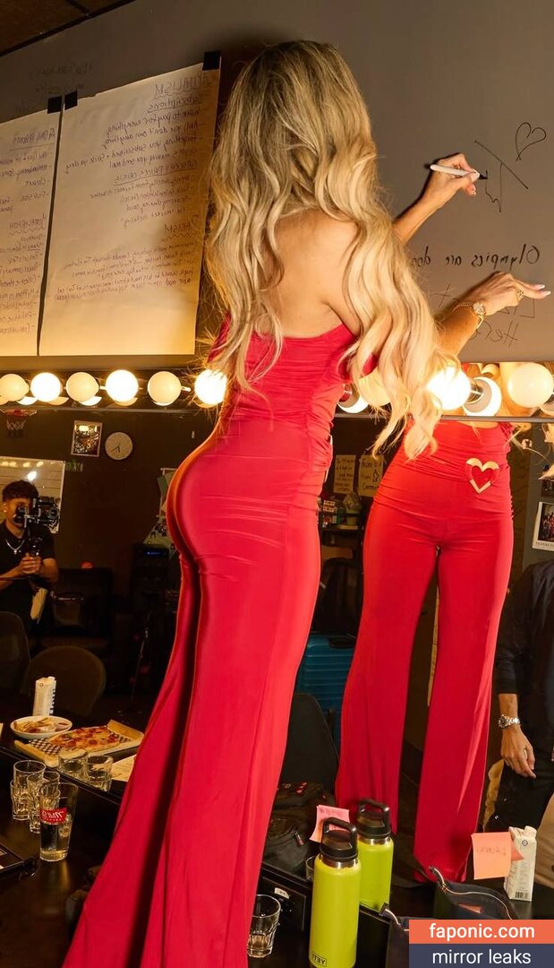 Trish Stratus
