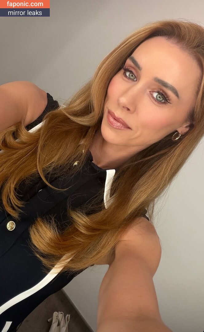 Una Healy