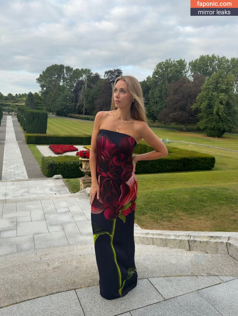 Una Healy