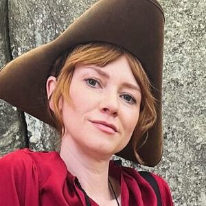 Valorie Curry