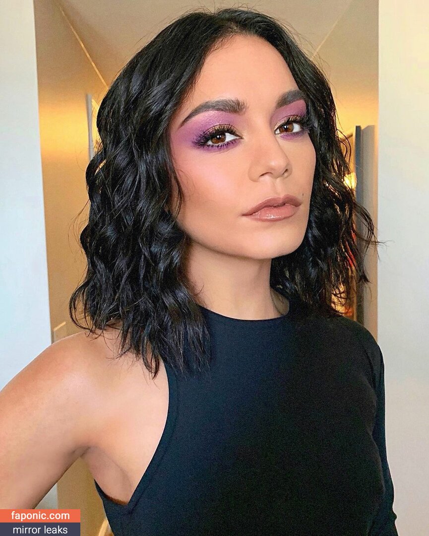 Vanessa Hudgens Aka Vanessahudgens Nude Leaks Onlyfans Photo 155 Faponic