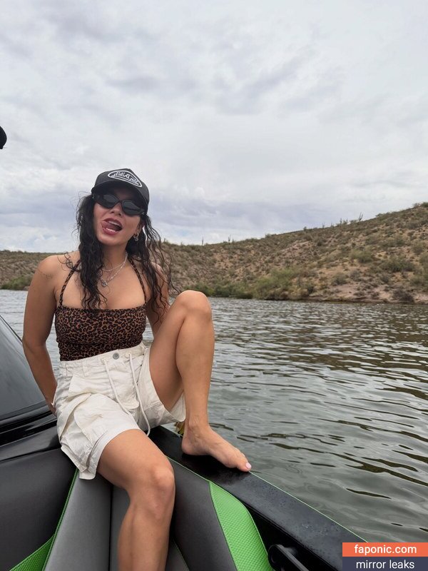 Vanessa Hudgens