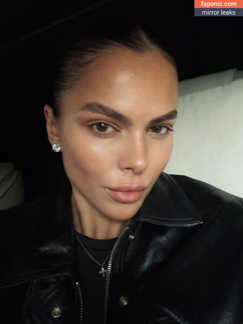 Viki odintcova Spotlight #faponici4