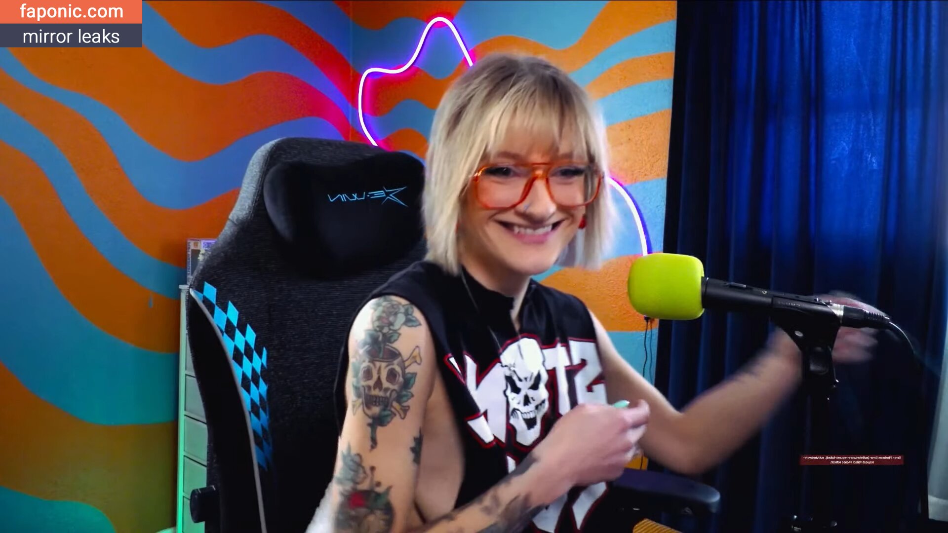 WheezyBlonde