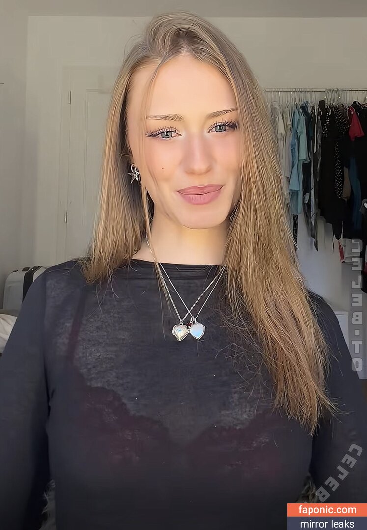 Yana Clare